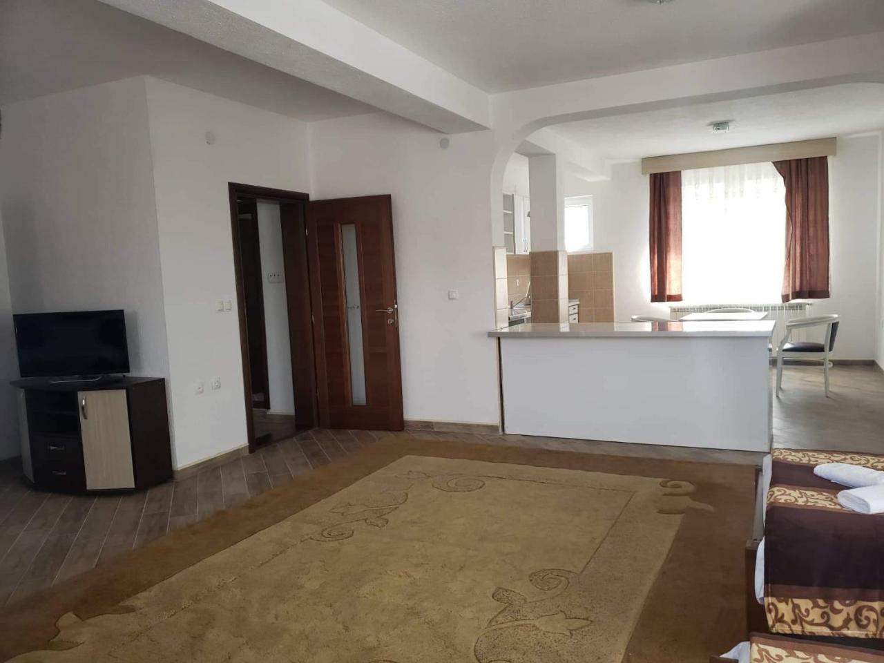 Apartmani Ambiente Plav Zewnętrze zdjęcie