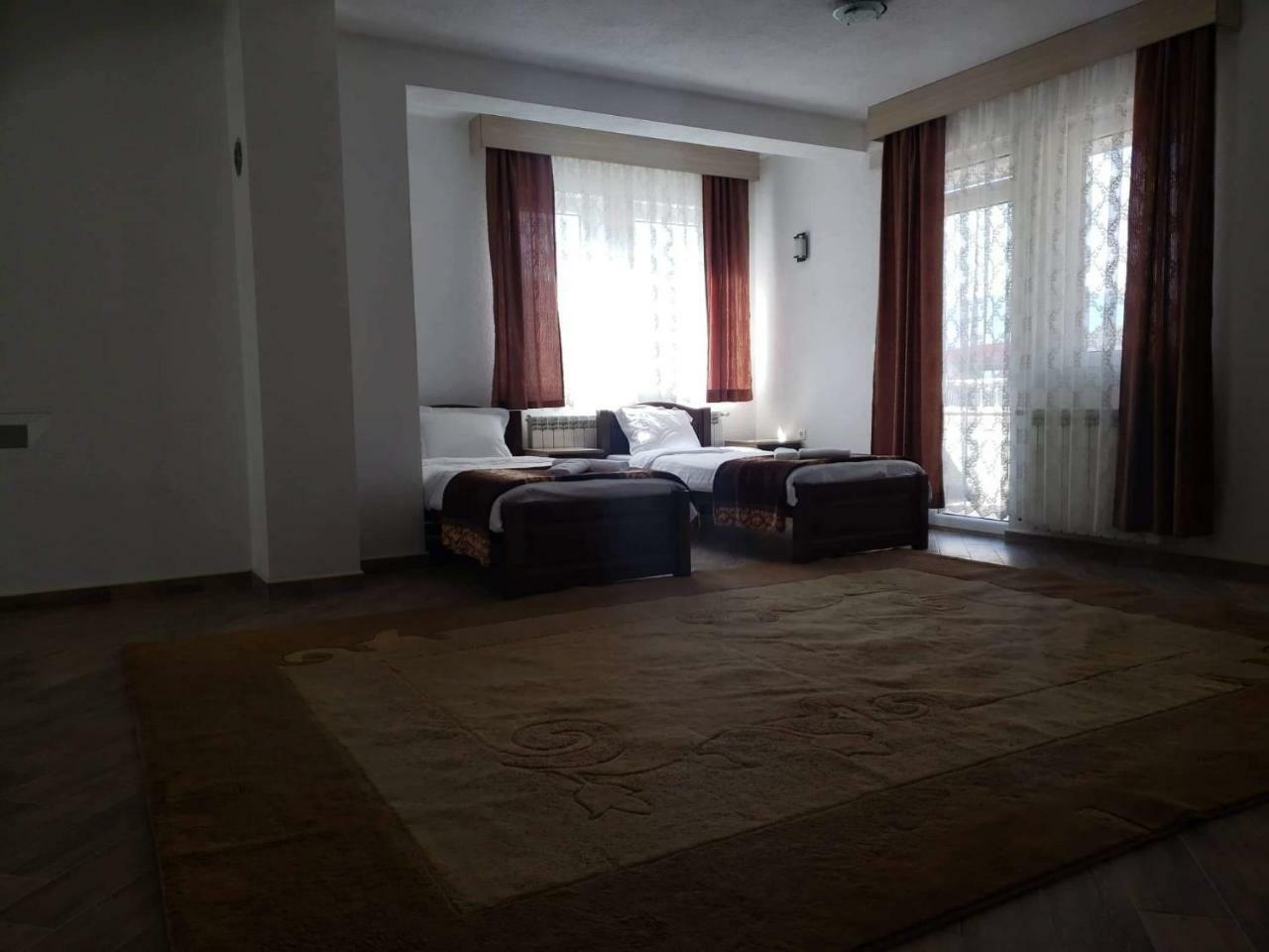 Apartmani Ambiente Plav Zewnętrze zdjęcie